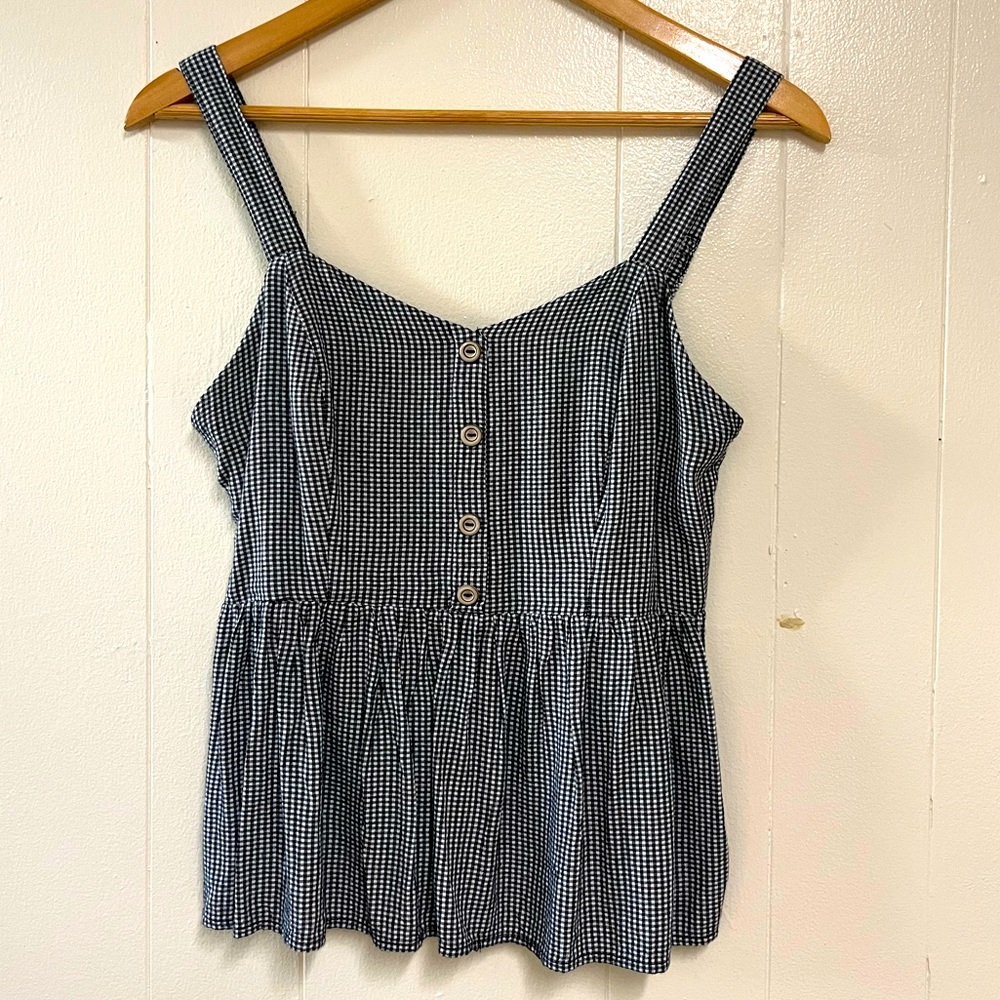 Jepra Small B&W checkered blouse.